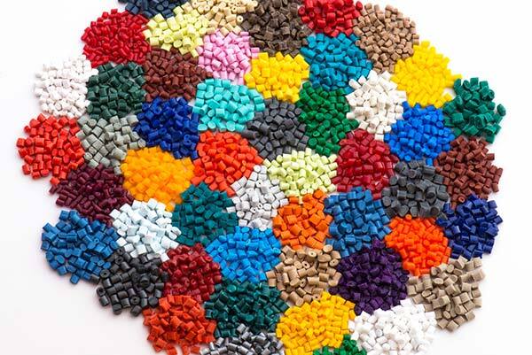 Color pellets small